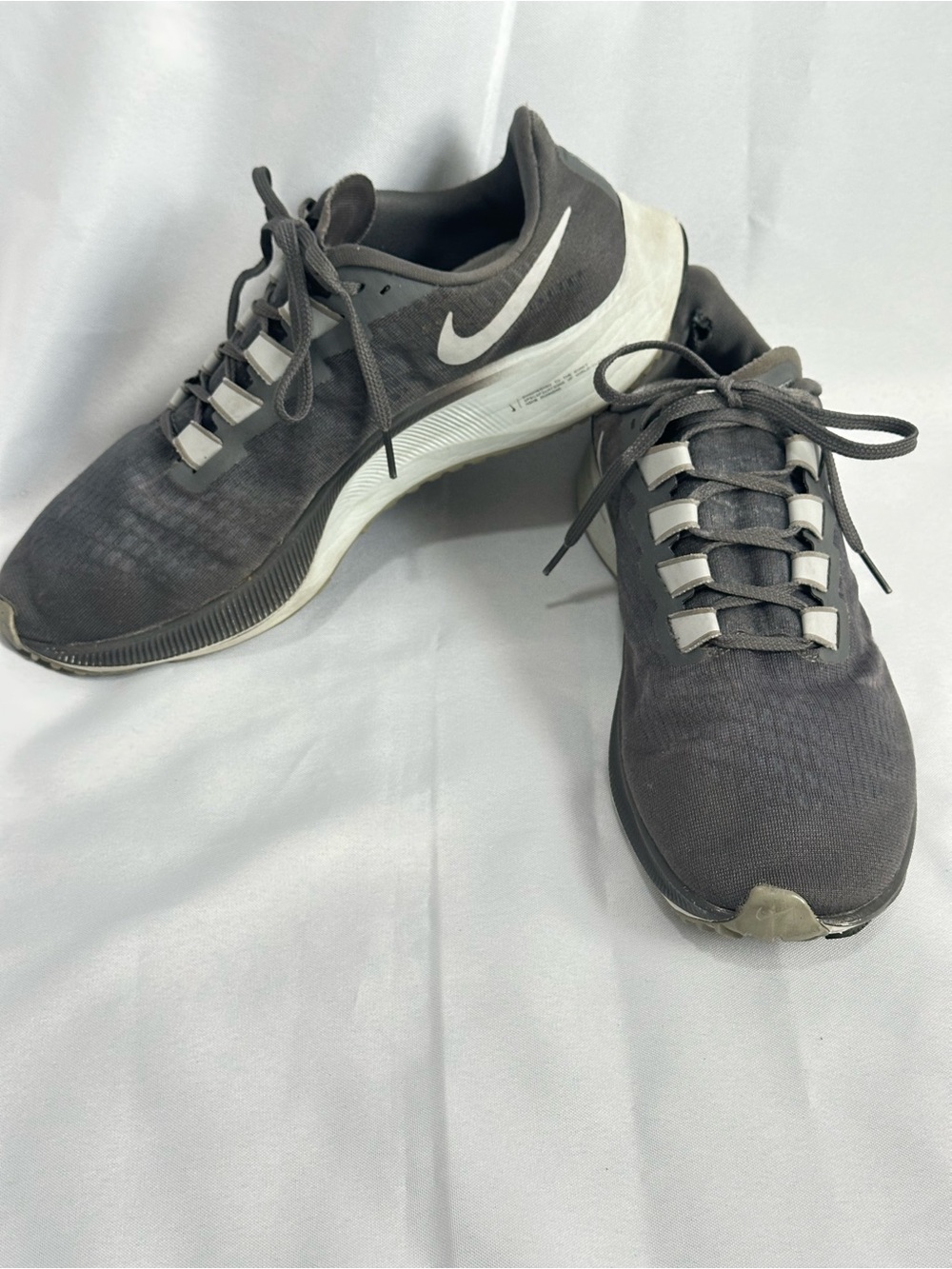 Nike Air Zoom Pegasus 37 Grey/L-Smoke Men's Running Shoes Size 10.5